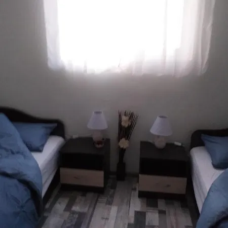 термите فارنا