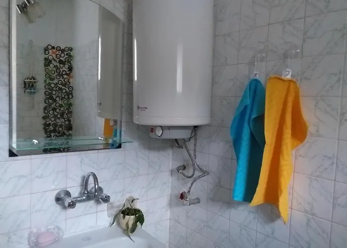 термите דירה וארנה